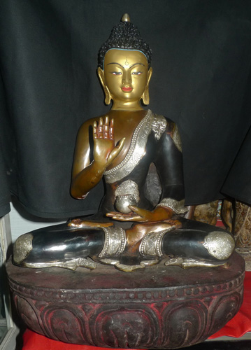 Tibetan Medicine Buddha L0800-BT
Tibetan Medicine Buddha
Status : Available
Click on picture for enlarge
