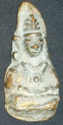 Lao Buddha amulet style Lao Buddha amulet style