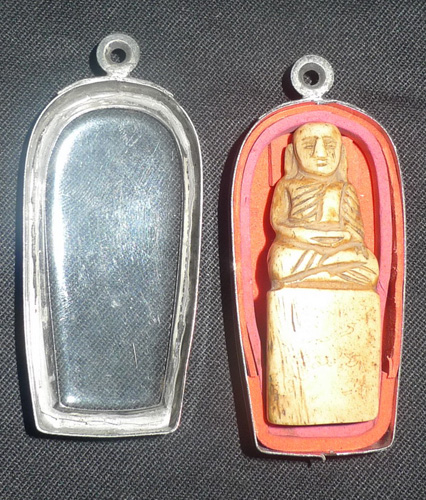 Buddha amulet L6030-RE
Buddha amulet
Status : Available
Click on picture for enlarge
