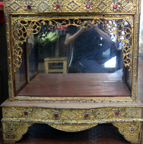 Buddha shrine L6370-RE
Buddha shrine
Status : Available
Click on picture for enlarge