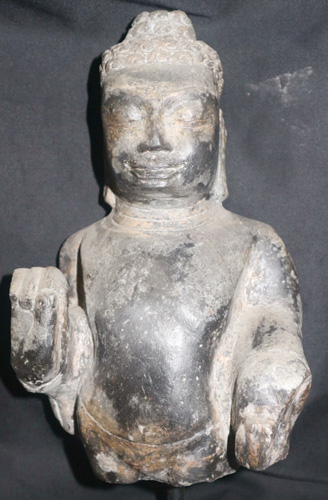 Dvaravati Buddha L8550-UI
Dvaravati Buddha
Status : Available
Click on picture for enlarge