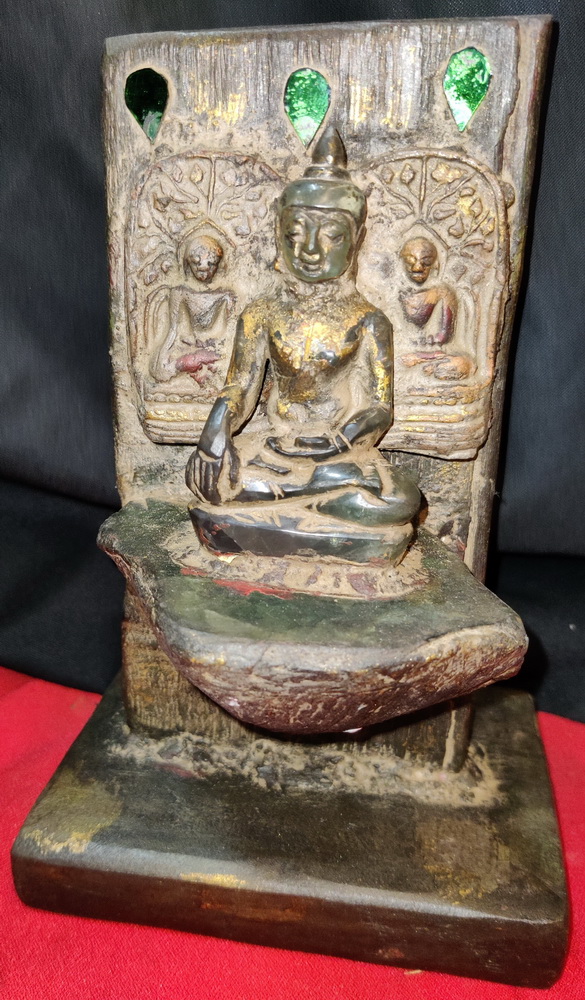 Buddha on  base - stone