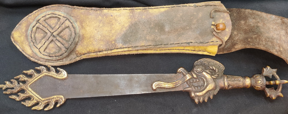 Decorative knife and sheath