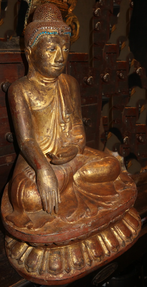 Mandalay Buddha