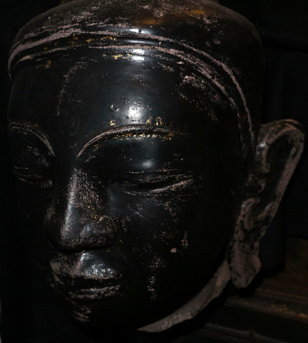 Shan Buddha's head