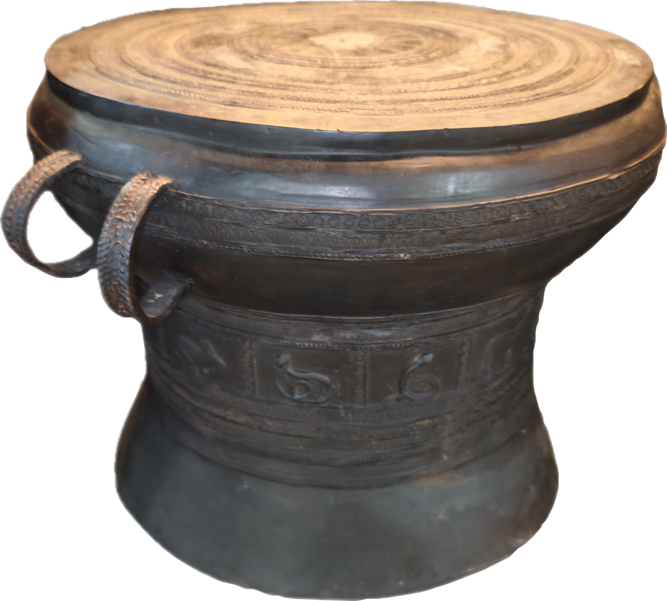 Rain drum, rounded shape