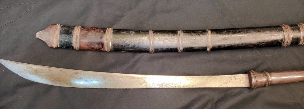 Dha sword