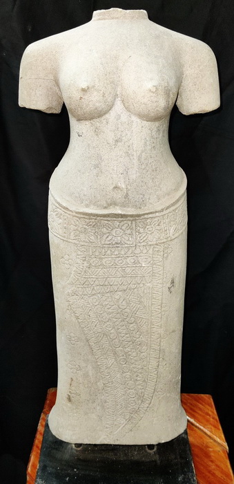 Khmer Uma torso