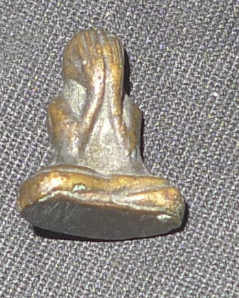 Buddha amulet, pit tha